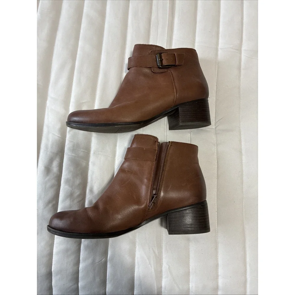 Naturalizer Womens Side Zip and Outside Buckle Brown Color Boots Size 10M - Picture 5 of 11